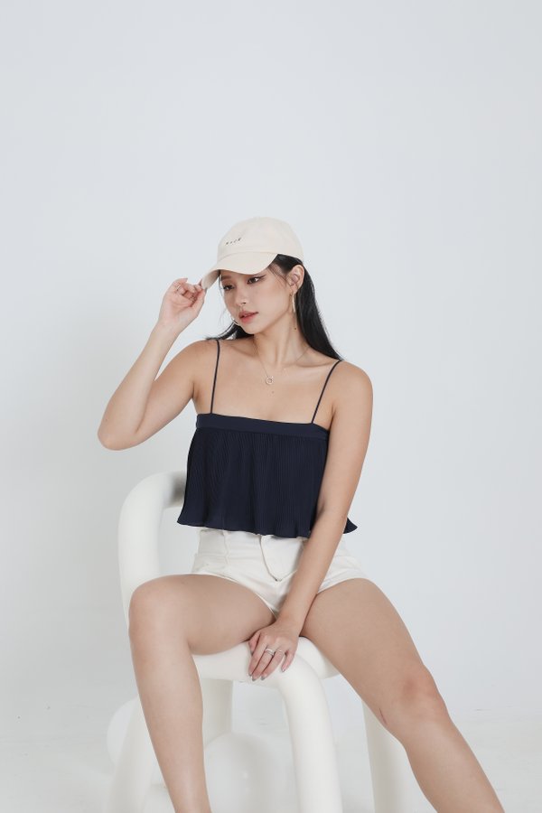 *TPZ* POPPY PLEATED PADDED TOP IN DEEP NAVY