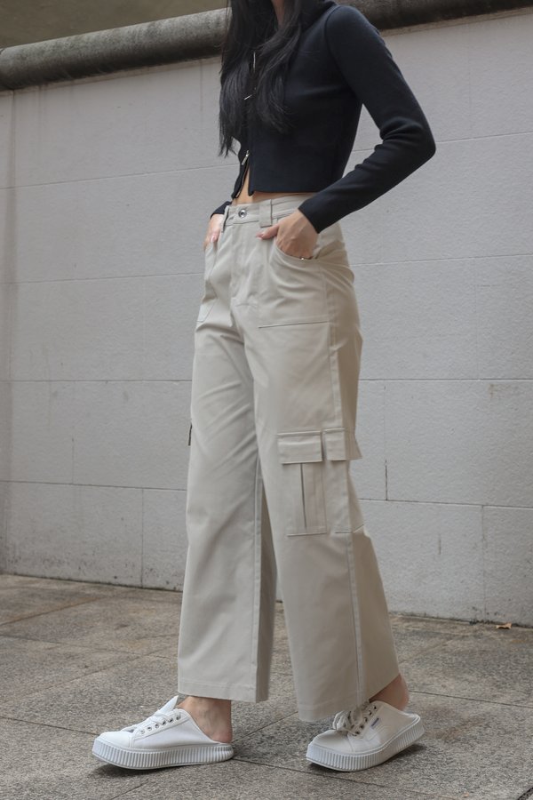 *TPZ* IRREGULAR CARGO PANTS IN IVORY TAUPE