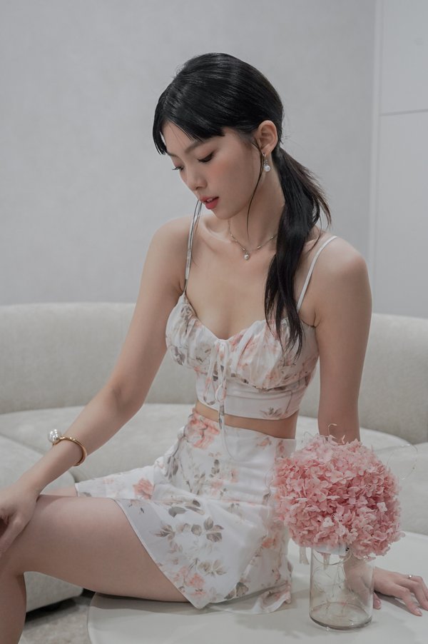 *TPZ* BLOSSOM PADDED CROP TOP IN BLUSH FLORALS
