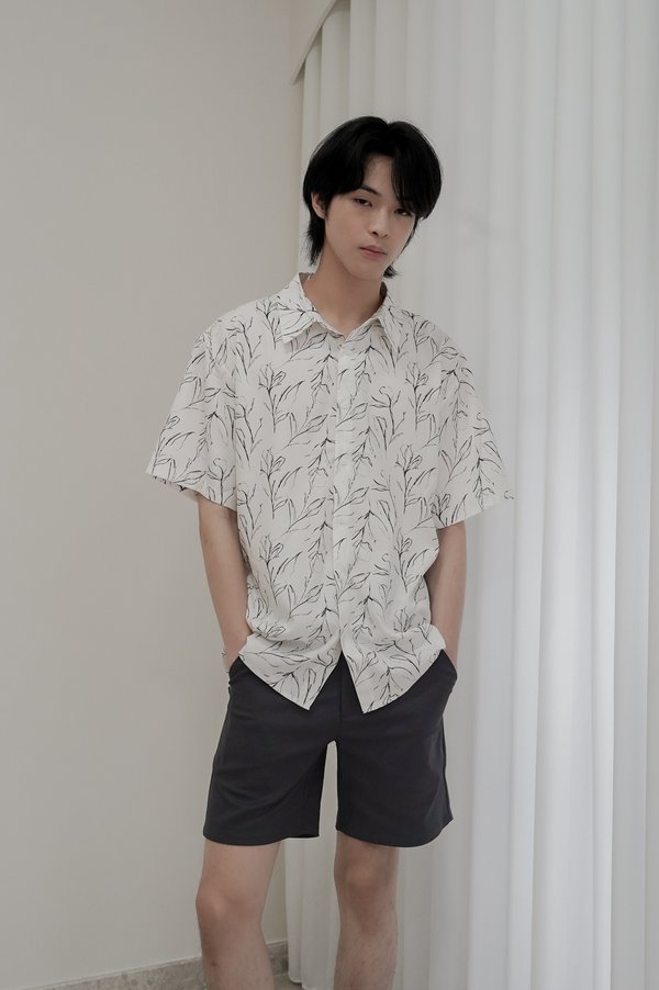 *TPZ* SIGNATURE UNISEX SHORT SLEEVES SHIRT IN SCRIPTED BLOOMS