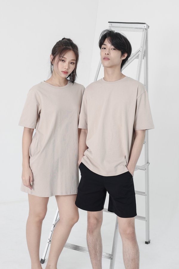 *TPZ* VIBES UNISEX OVERSIZED TEE IN CLAY TAUPE