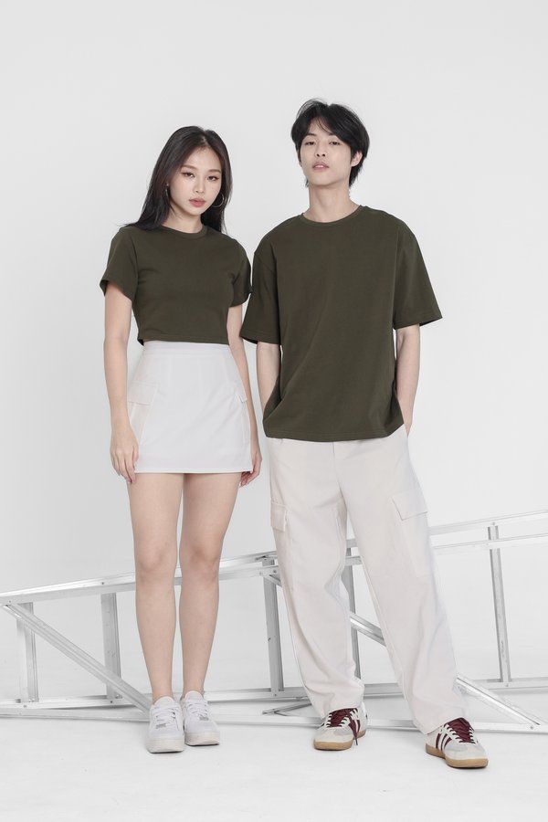 *TPZ* VIBES BOXY TEE IN OLIVE GREEN