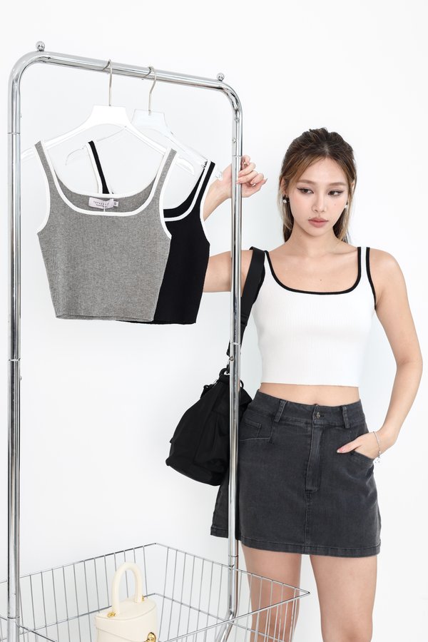 *TPZ* YEOSIN CONTRAST KNIT TOP IN WHITE