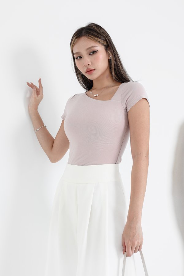 *TPZ* PERFECT CUT BASIC TOP (REGULAR) IN DUSTY PINK