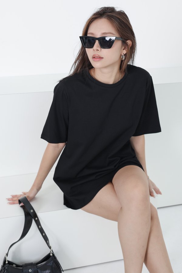*TPZ* REVERIE TEE DRESS IN BLACK (PETITE EDITION) *WITH DETACHABLE SHORTS*