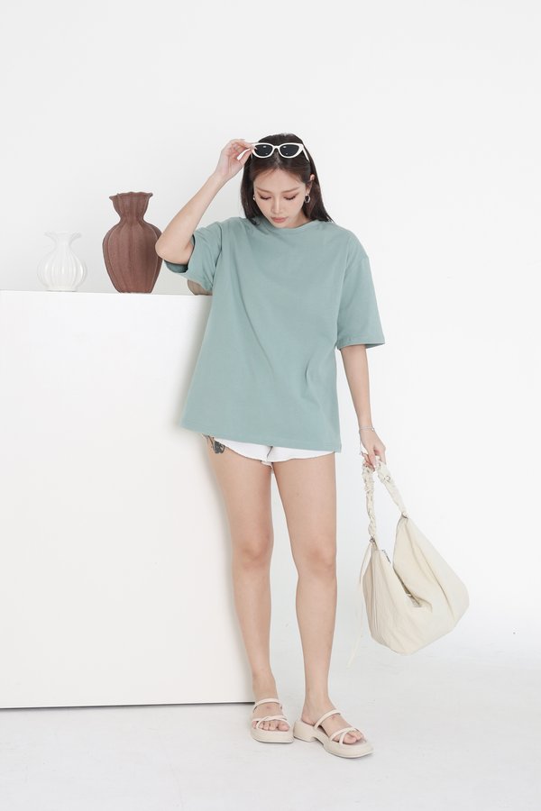 *TPZ* VIBES UNISEX OVERSIZED TEE IN PASTEL GREEN