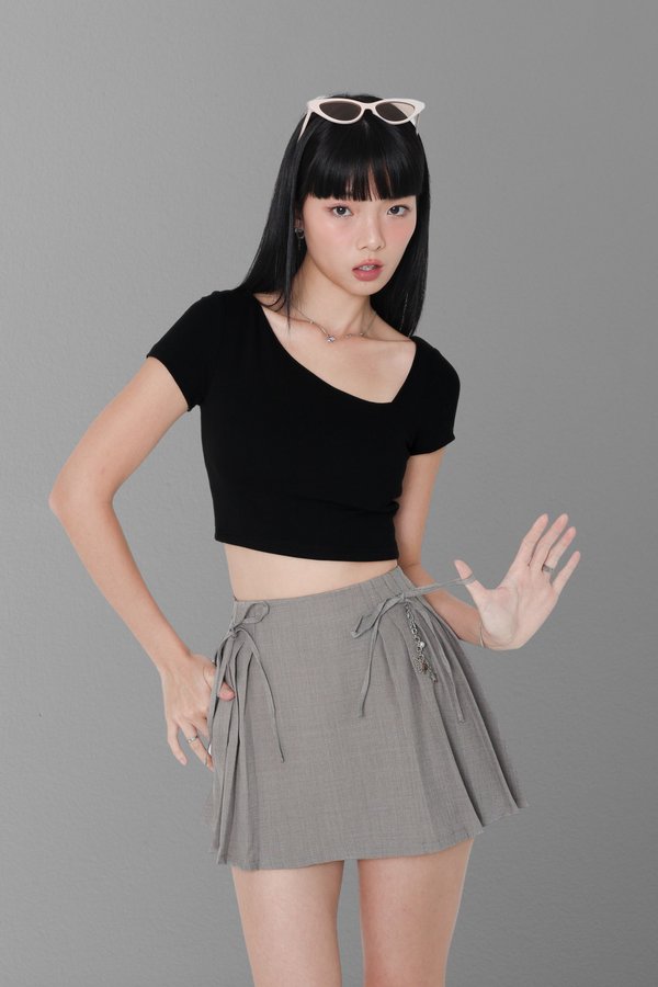 *TPZ* PERFECT CUT BASIC TOP 2.0 (CROPPED) IN BLACK