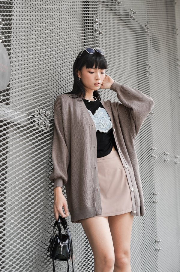 (PRE-ORDER) *TPZ* K-SPECIAL SLUSH OVERSIZED KNIT CARDIGAN 3.0 WITH PEARL HEARTS IN COCOA TAUPE