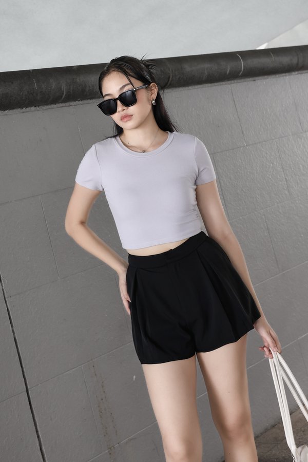 *TPZ* PERFECT ROUND NECK TOP (CROPPED) IN SOFT LILAC 