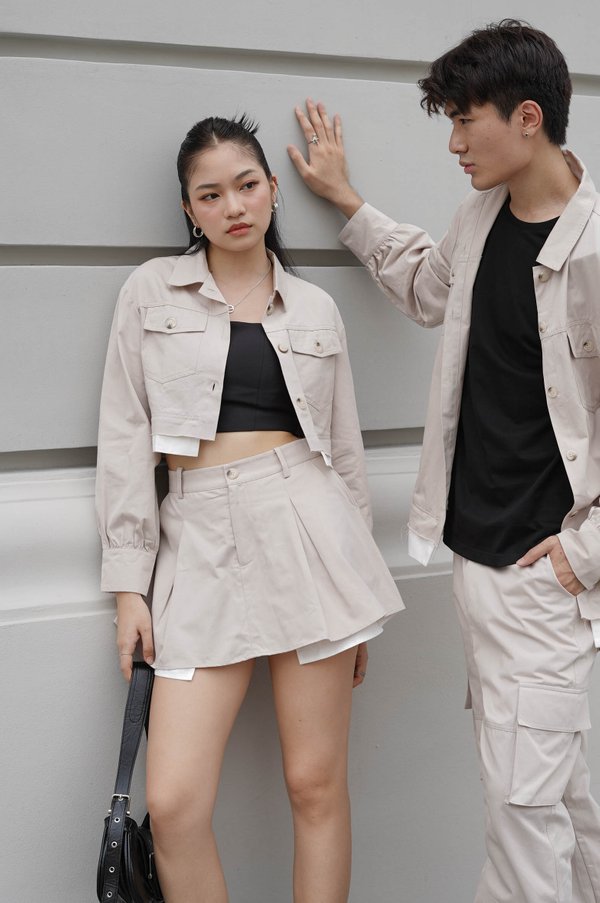 *TPZ* PARALLEL CARGO CROPPED JACKET IN TAUPE BEIGE