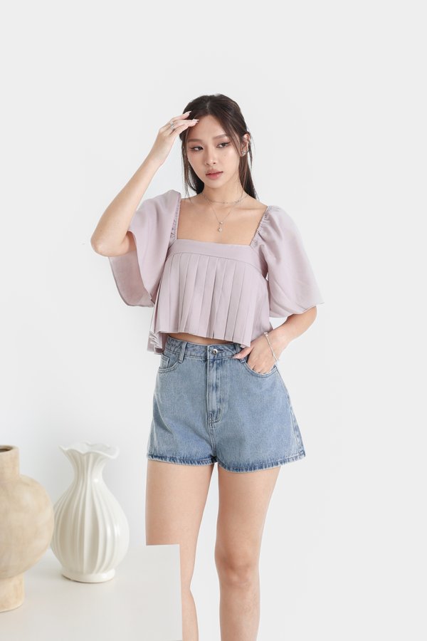 *TPZ* HAUS PLEATED FLUTTER TOP IN DUSTY PINK