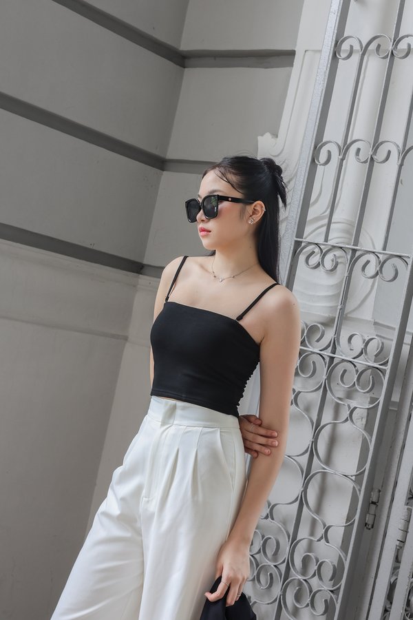 *TPZ* PERFECT BASIC TOP IN BLACK