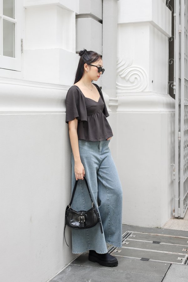 *TPZ* MELODY FLUTTER SLEEVES TOP IN GUNMETAL OAK