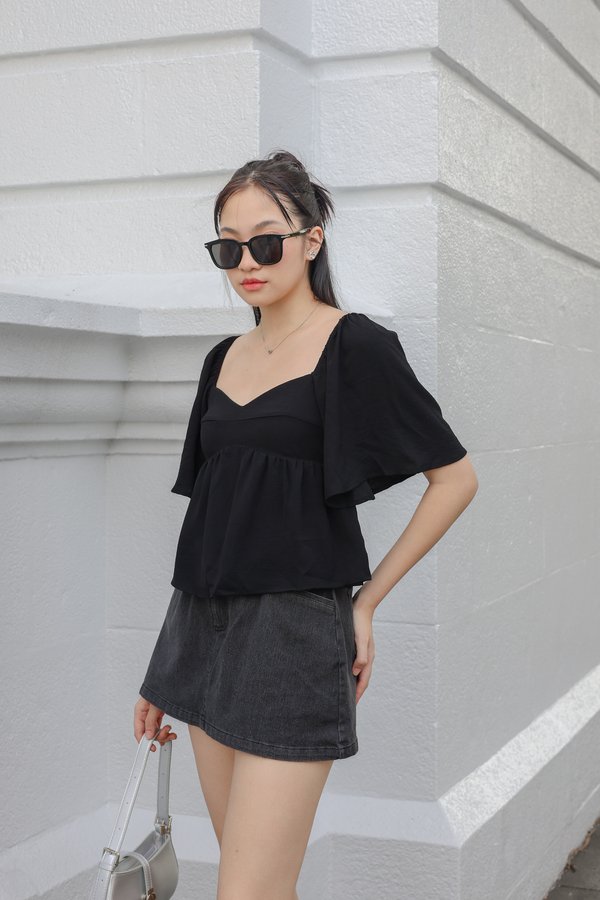 *TPZ* MELODY FLUTTER SLEEVES TOP IN BLACK