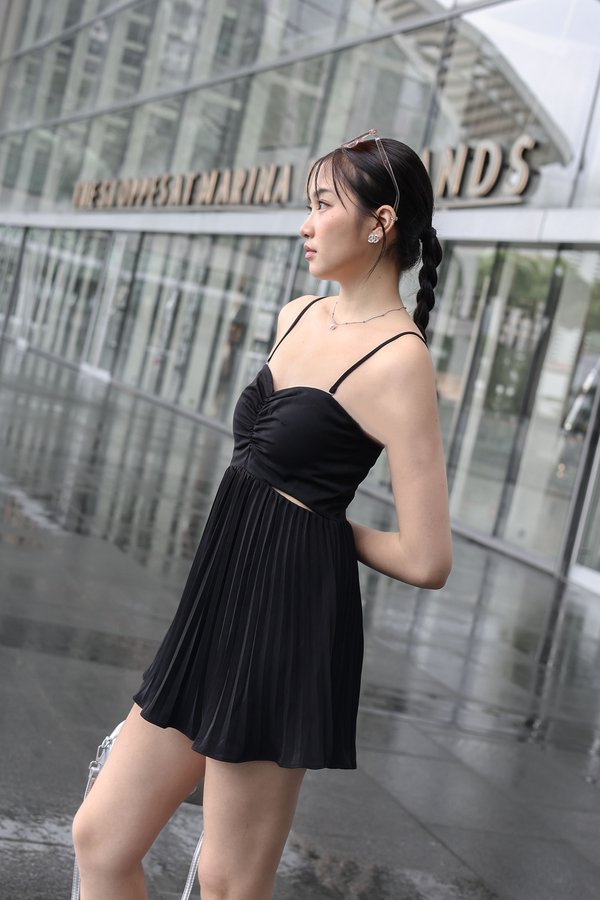 *TPZ* VENNY CUT OUT PLEATED DRESS ROMPER IN BLACK