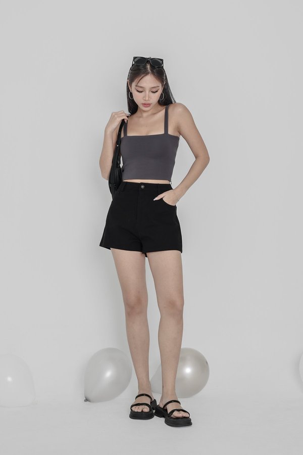 *TPZ* MUST HAVE DENIM SHORTS 7.0 IN BLACK