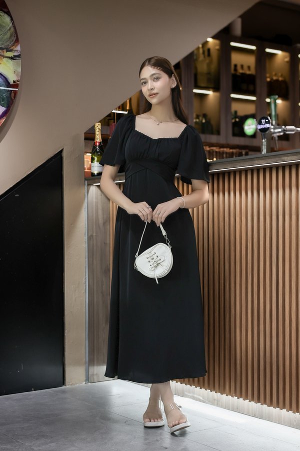 *TPZ* EMPIRE FLUTTER MAXI IN BLACK