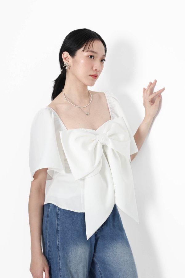 (PREORDER) *TPZ* TESSA BIG RIBBON FLUTTER SLEEVES TOP IN WHITE