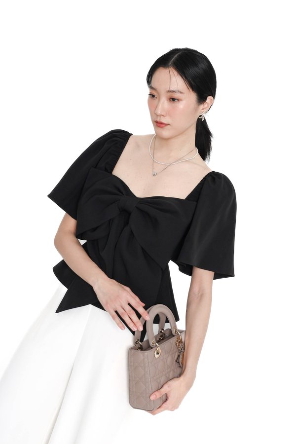 *TPZ* TESSA BIG RIBBON FLUTTER SLEEVES TOP IN BLACK