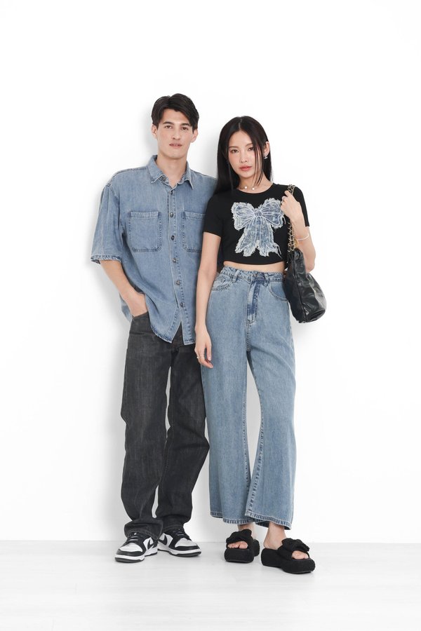 (PREORDER) *TPZ* CLASSIC BASIC TENCEL JEANS (REGULAR) IN LIGHT WASH