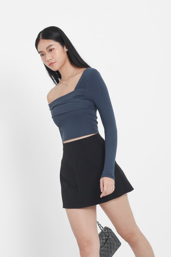 (PREORDER) *TPZ* PERFECT ON SHOULDER LONG SLEEVES TOP IN DEEP TEAL