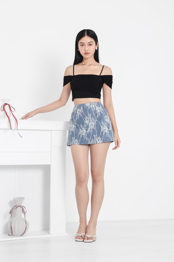 *TPZ* SCARLET DENIM LACE SKORTS IN MID WASH