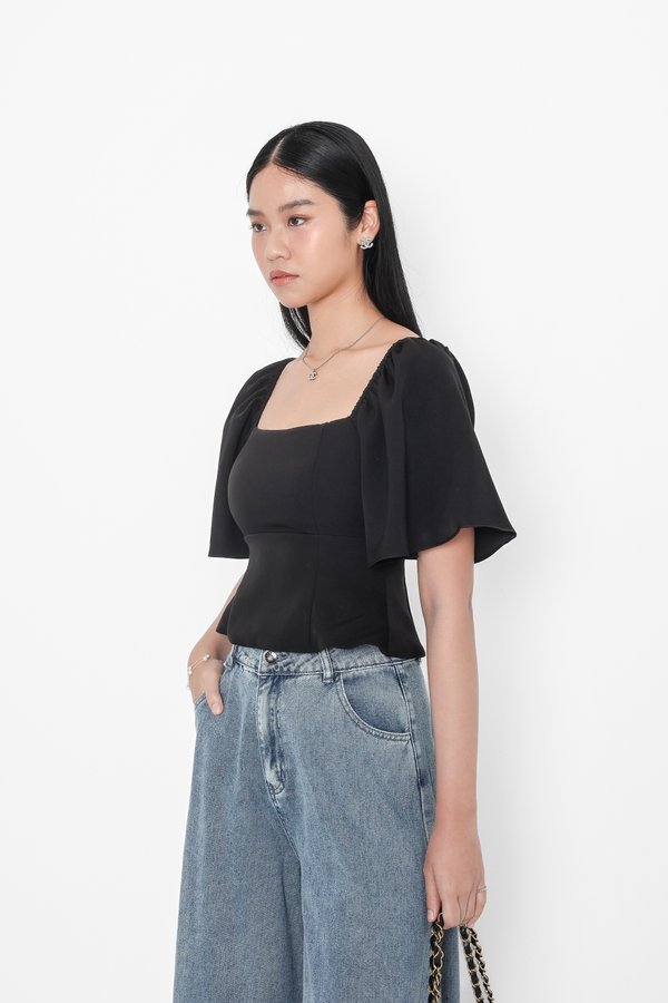 (PREORDER) *TPZ* BLAIR FLUTTER SLEEVES TOP IN BLACK