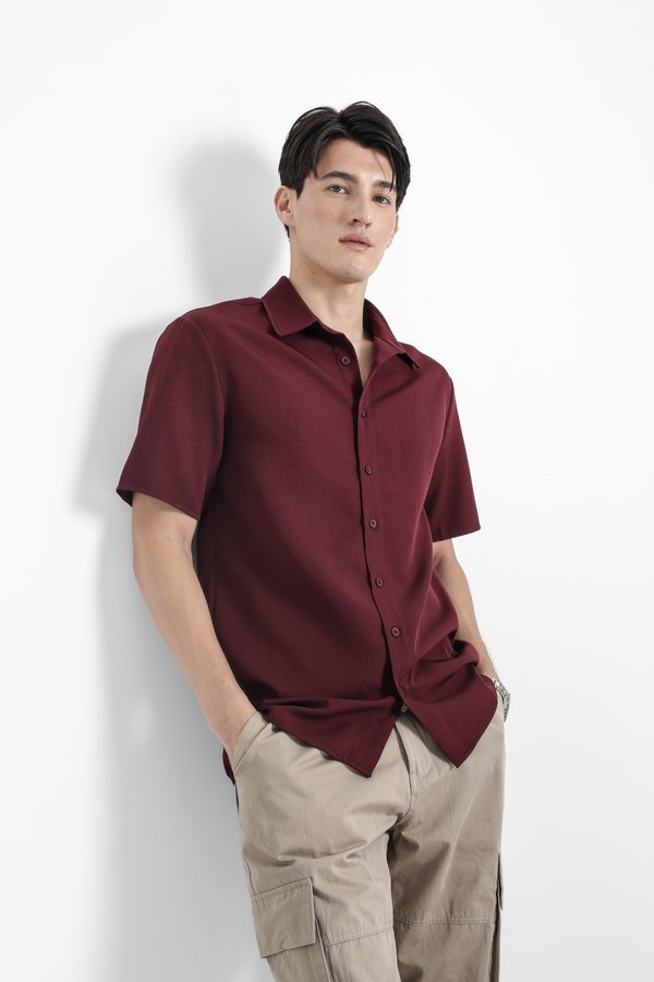 (PREORDER) *TPZ* ZEMY UNISEX SHORT SLEEVES SHIRT IN BURGUNDY