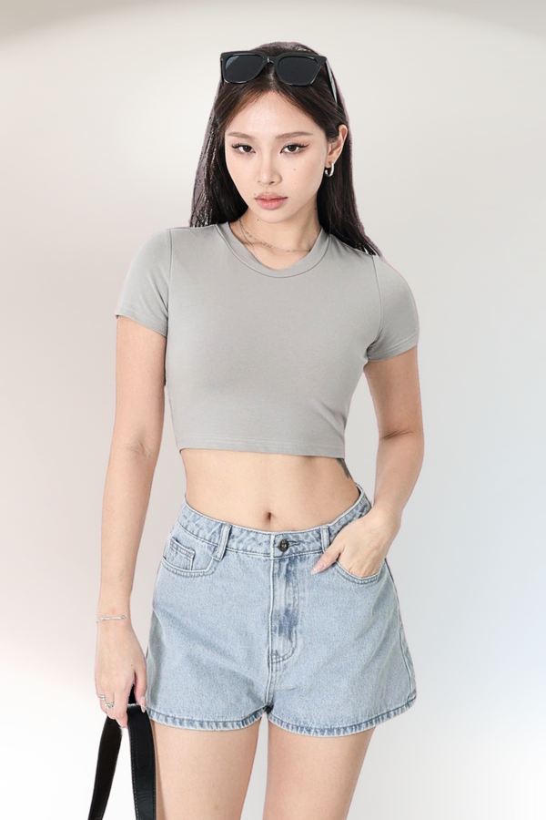 *TPZ* GRAVITY DENIM SHORTS IN LIGHT WASH