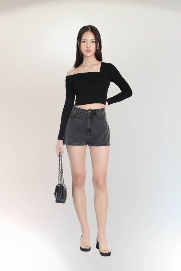 *TPZ* GRAVITY DENIM SHORTS IN GREY WASH