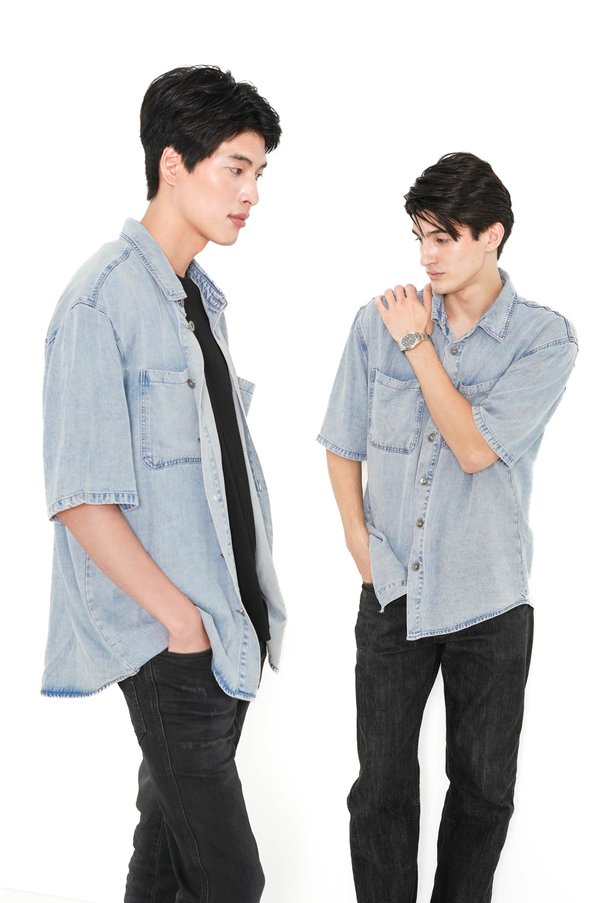 (PREORDER) *TPZ* VEMY UNISEX TENCEL DENIM SHIRT IN LIGHT WASH