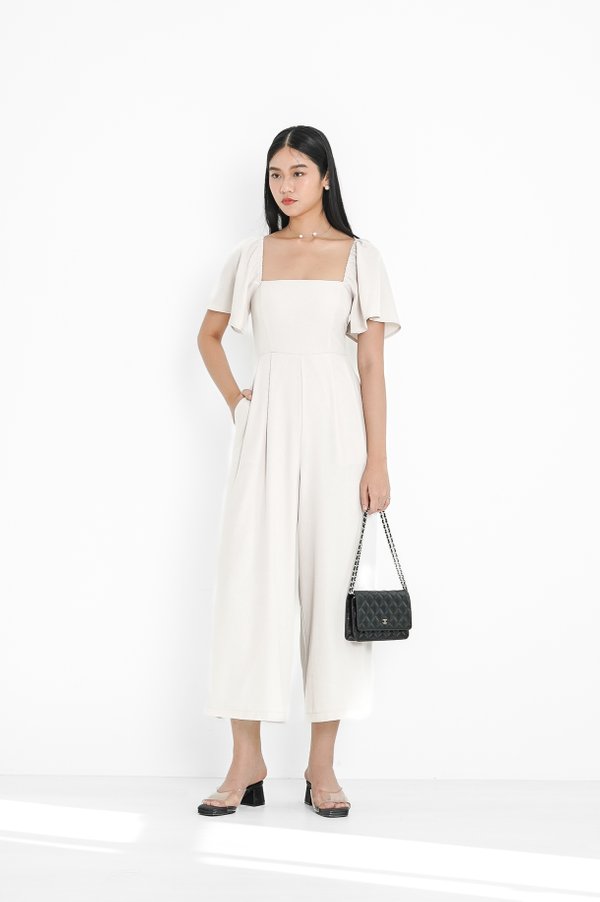 (PREORDER) *TPZ* VENNA FLUTTER SLEEVES JUMPSUIT (REGULAR) IN IVORY PEARL