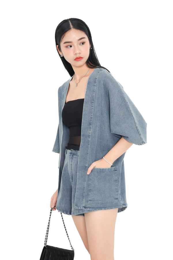 *TPZ* KAIZEN DENIM KIMONO IN MID WASH