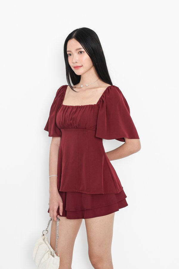 *TPZ* JACE FLUTTER SLEEVES LONGLINE TOP IN WINE