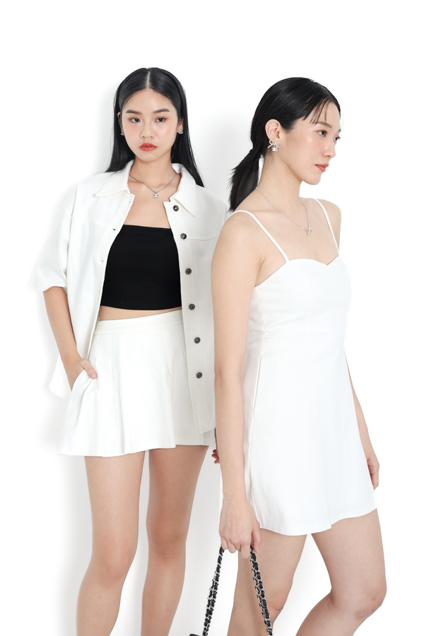 *TPZ* CREST DENIM DRESS WITH DETACHABLE SHORTS IN WHITE