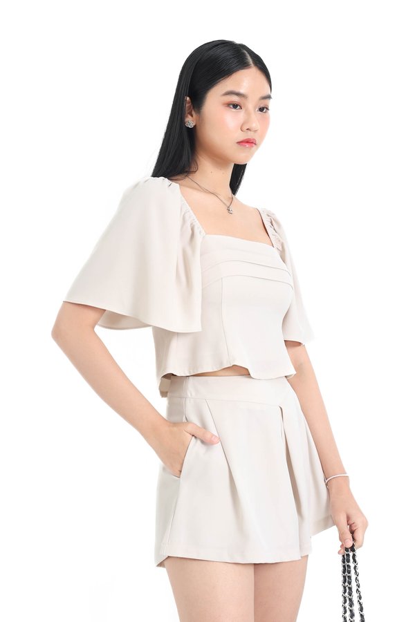 (PREORDER) *TPZ* TRINITY PEPLUM FLUTTER SLEEVES TOP IN IVORY PEARL