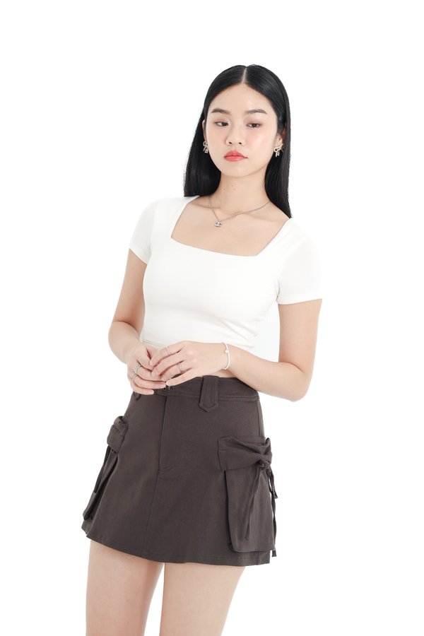 *TPZ* RIVELLE DENIM CARGO SKORTS (PETITE) IN GUNMETAL OAK