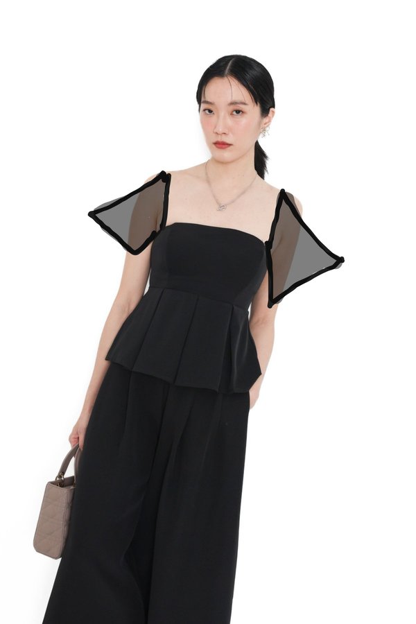 (PREORDER) *TPZ* ZELDA FLUTTER SLEEVES FLOWY PLEATS TOP IN BLACK