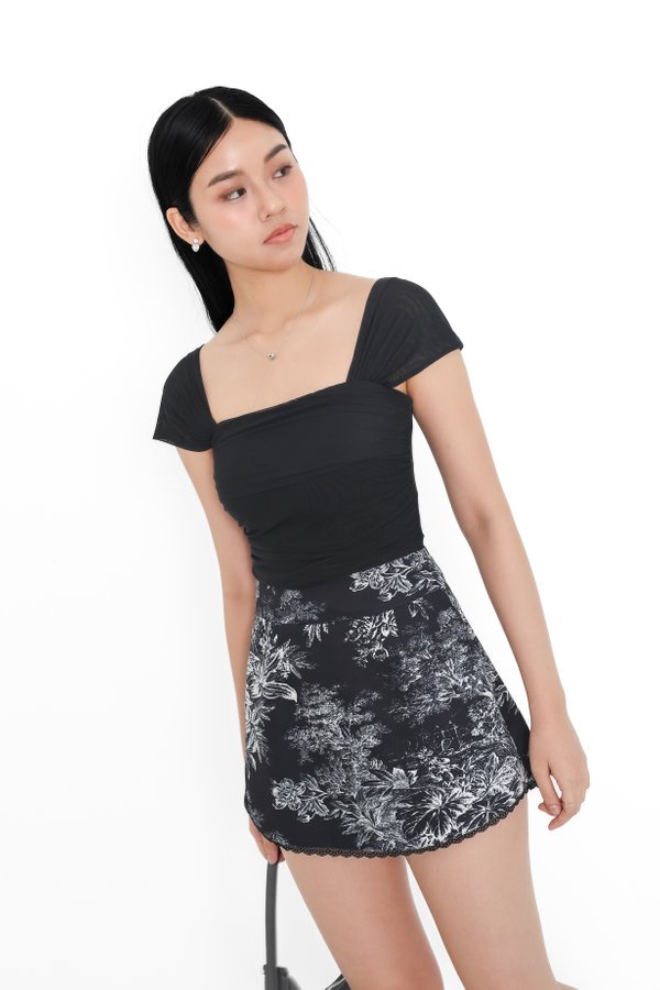 (PREORDER) *TPZ* BAMBI LACE TRIM SKORTS IN SIGNATURE BLACK TOILE
