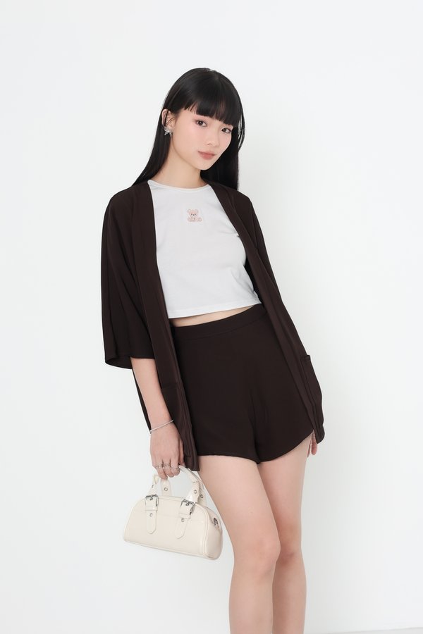 *TPZ* GOLDEN DAYS SLANT HEM SHORTS 5.0 IN FRIGGIN' BROWN (68)