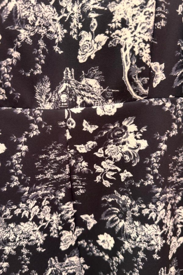 (PREORDER) *TPZ* BELLE FLUTTER SLEEVES ROMPER IN TOILE DE ROMANCE BLACK