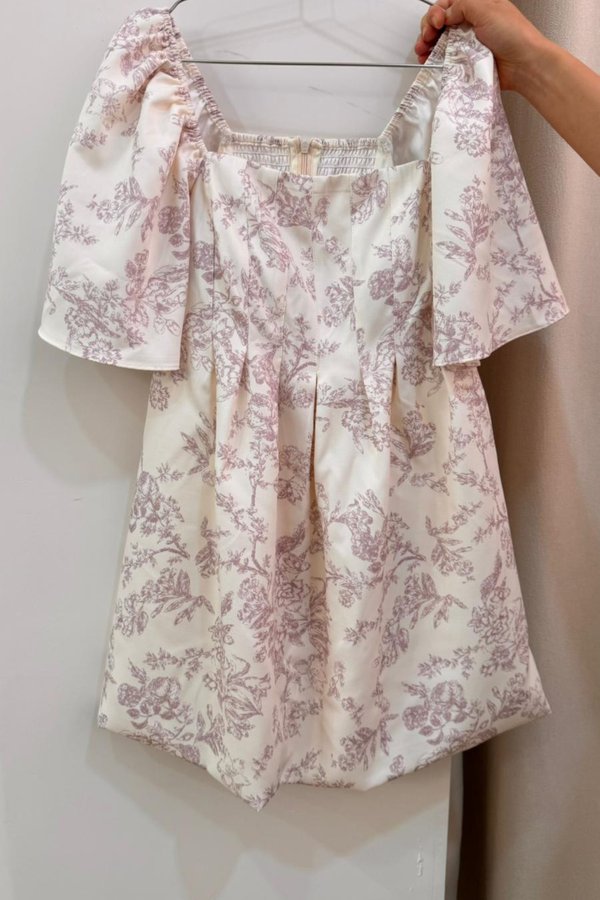 (PREORDER) *TPZ* BUBBLE FLUTTER SLEEVES DRESS ROMPER WITH DETACHABLE SHORTS IN TOILE DE HAPPINESS LILAC