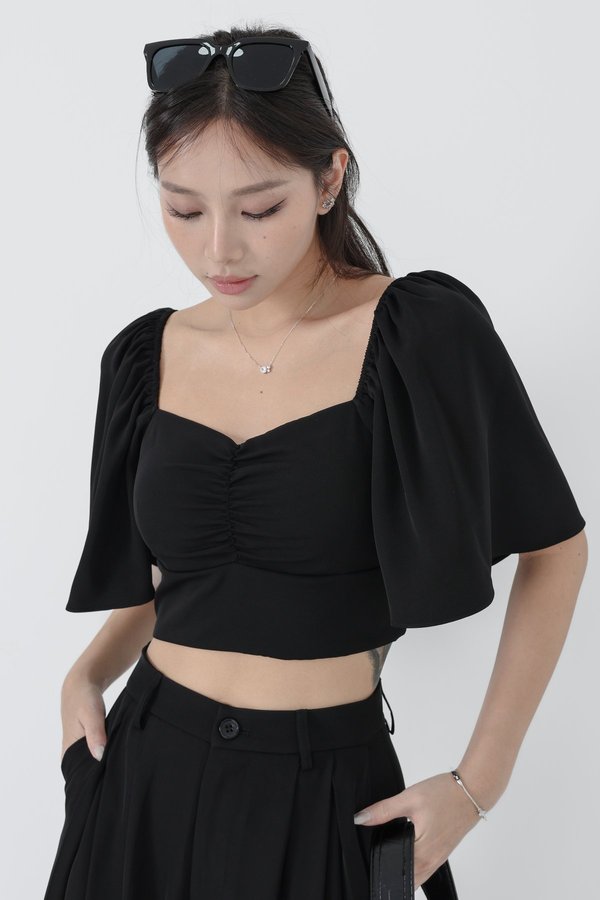 (PREORDER) *TPZ* DYNASTY FLUTTER SLEEVES TOP 4.0 IN BLACK