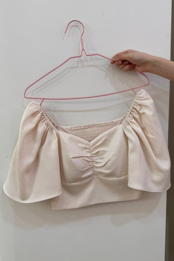 (PREORDER) *TPZ* DYNASTY FLUTTER SLEEVES TOP 4.0 IN CHAMPAGNE PEARL