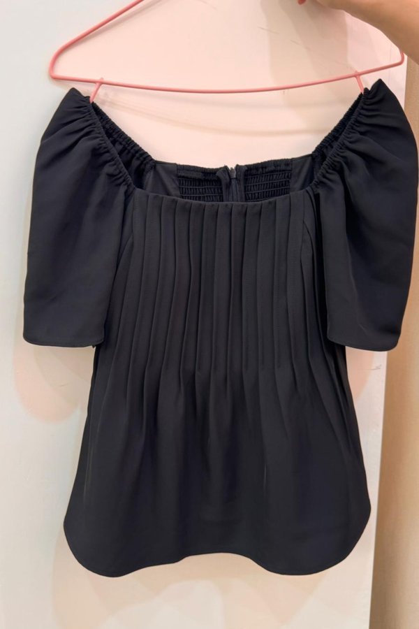 (PREORDER) *TPZ* HESTER FLUTTER SLEEVES TOP IN BLACK