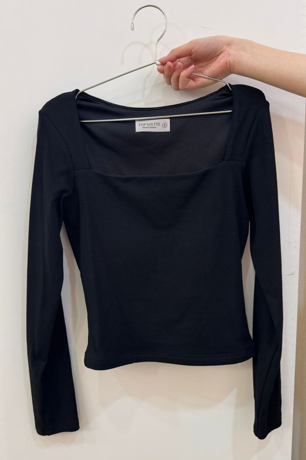 (PREORDER) *TPZ* PERFECT HONOKA LONG SLEEVES TOP IN BLACK