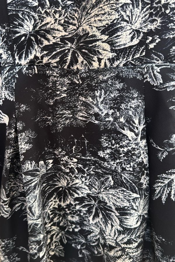 (PREORDER) *TPZ* ALLURE FLUTTER FLOWY MAXI DRESS IN SIGNATURE BLACK TOILE