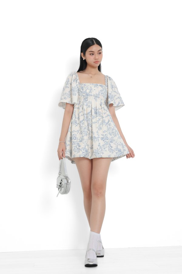 (PREORDER) *TPZ* BUBBLE FLUTTER SLEEVES DRESS ROMPER WITH DETACHABLE SHORTS IN TOILE DE HAPPINESS BABY BLUE