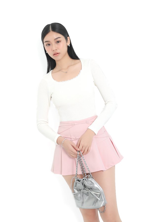 *TPZ* VELA LACE RIBBED LONG SLEEVES TOP IN WHITE