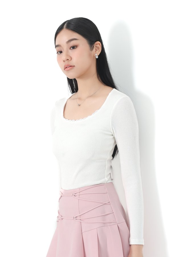 *TPZ* VELA LACE RIBBED LONG SLEEVES TOP IN WHITE